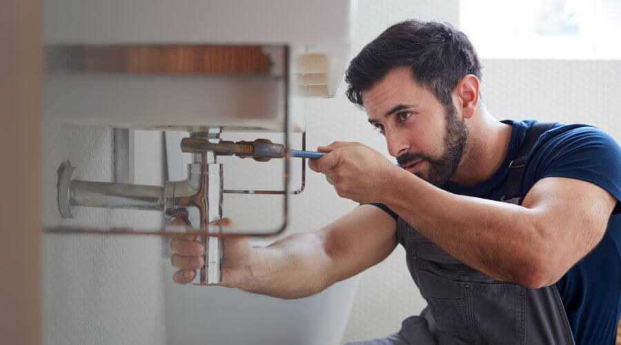 Professional water heater installation services in Markham, TX